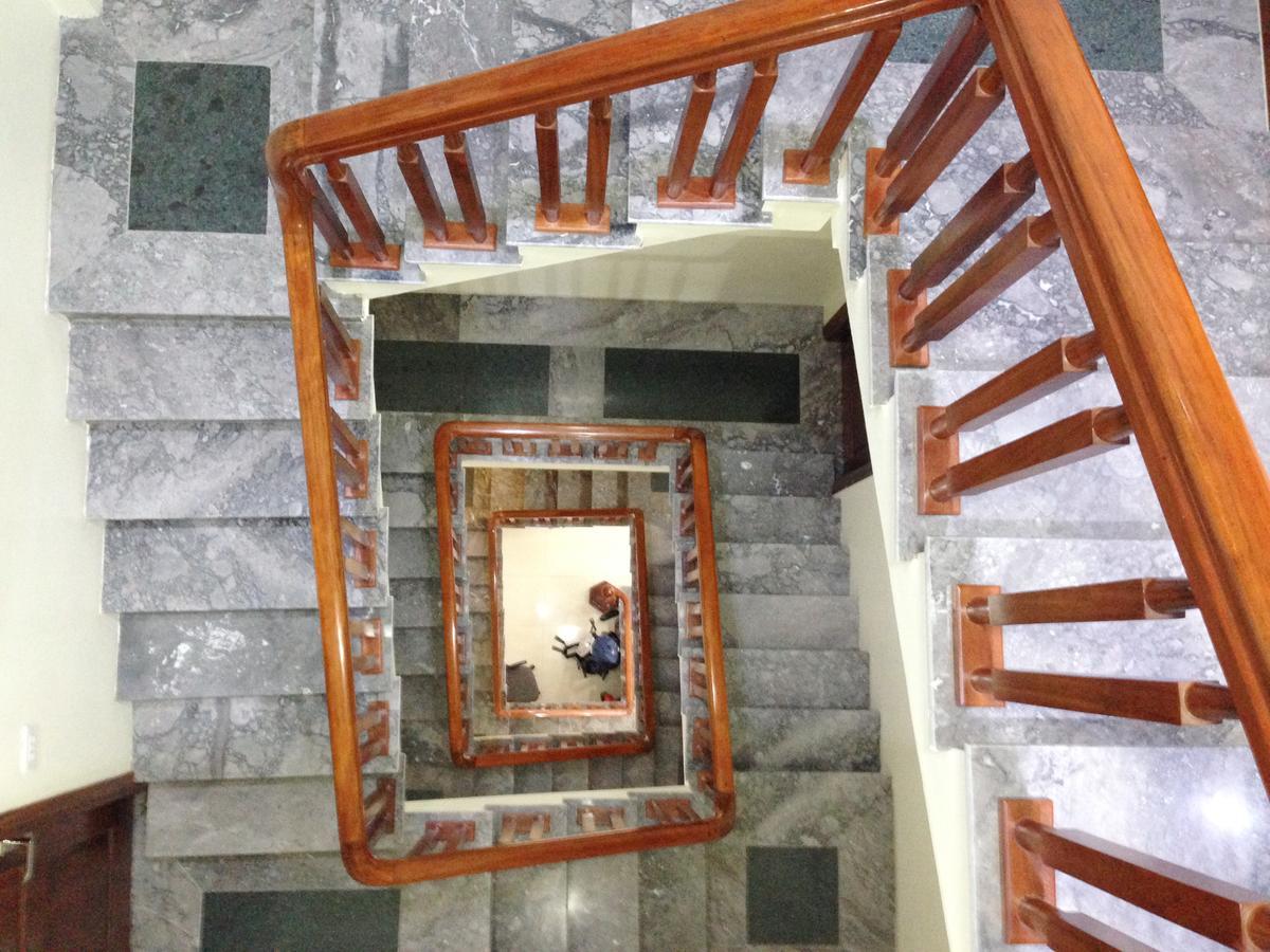 Ninh Binh Central Hotel Bagian luar foto